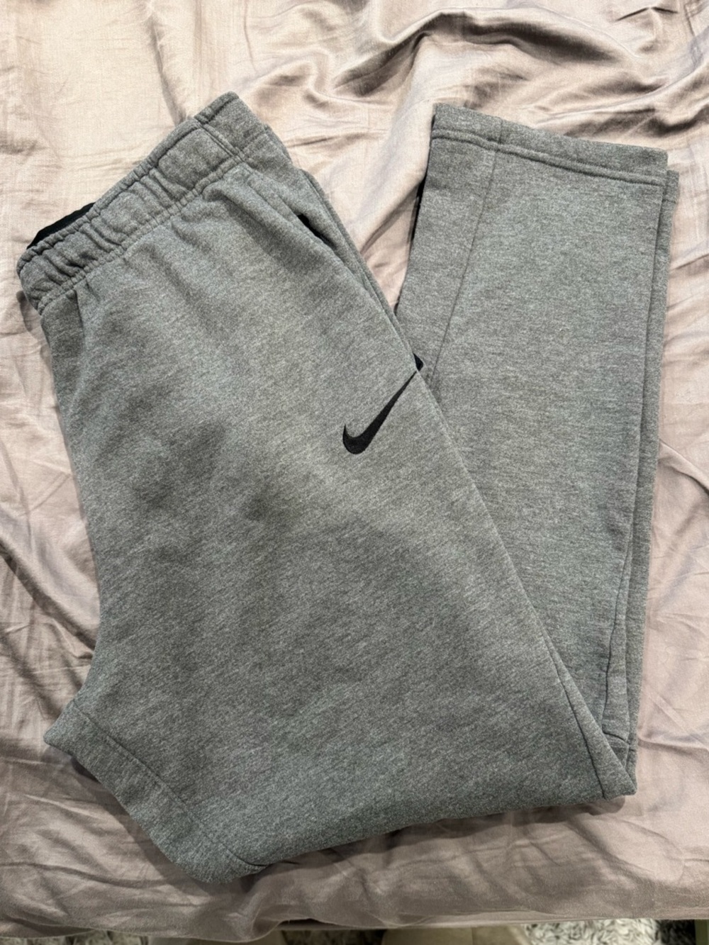 Men’s (XL) Nike Straight Leg Sweatpants